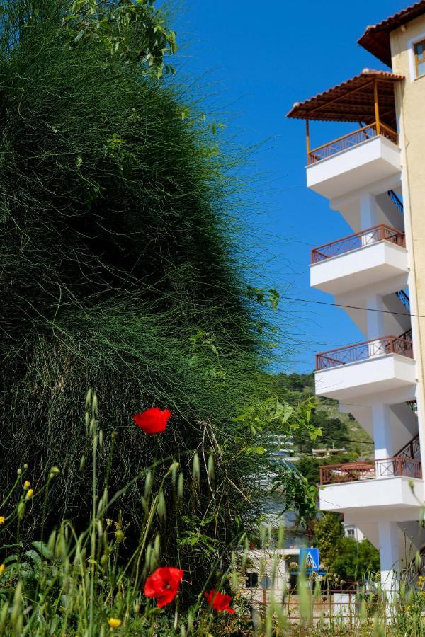 Eden Hotel Sarandë Eksteriør bilde