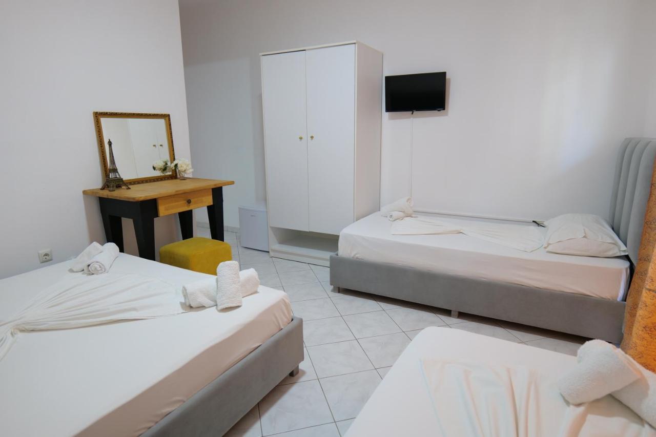 Eden Hotel Sarandë Eksteriør bilde